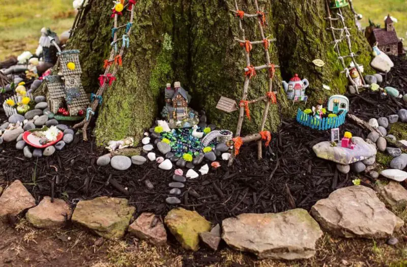 7 Diy Gnome Village Garden Design Ideas Betterlandscaping