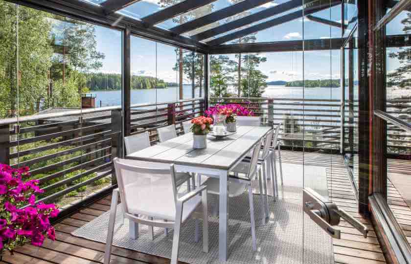 sunroom patio